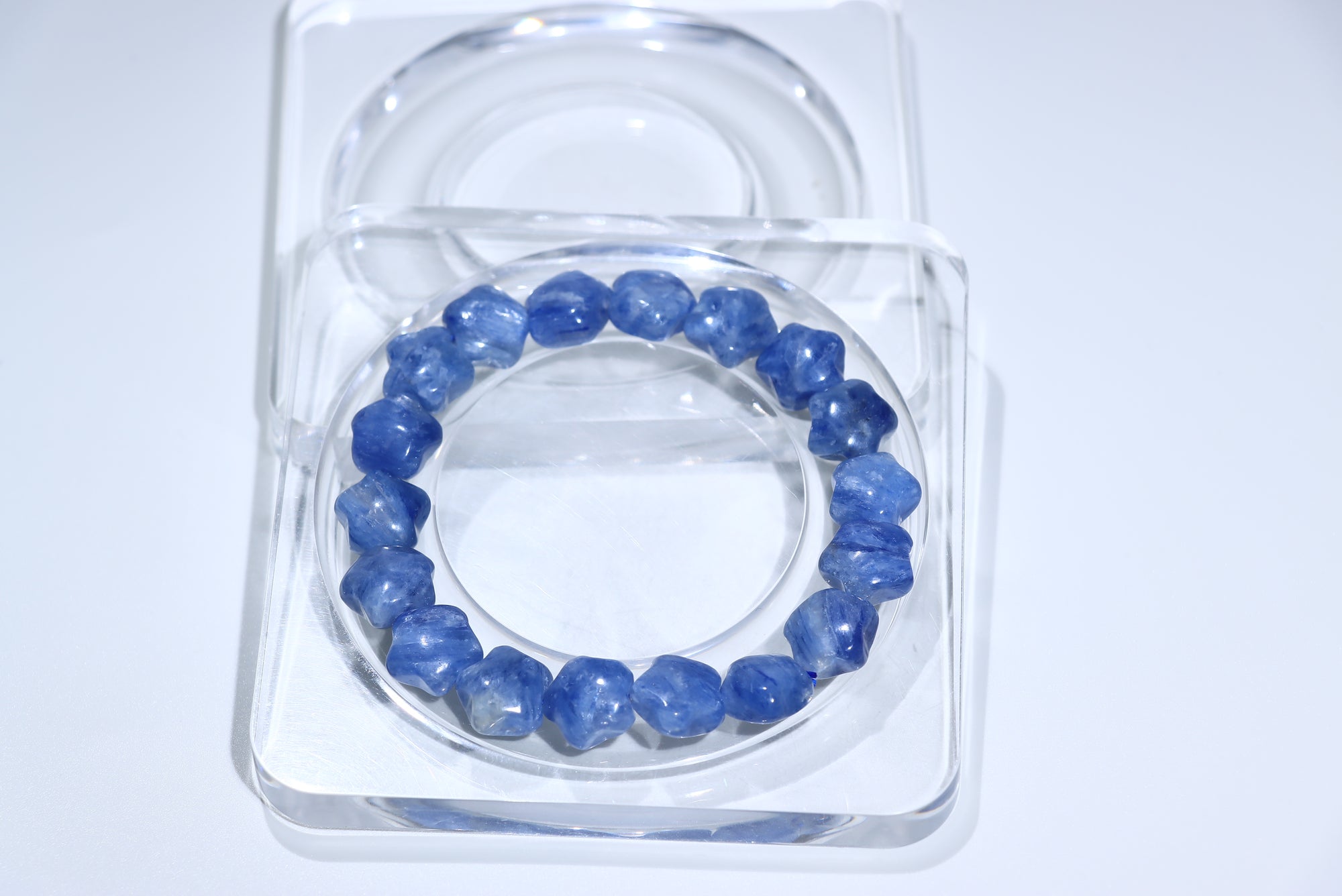 Kynite Crystal Bracelet