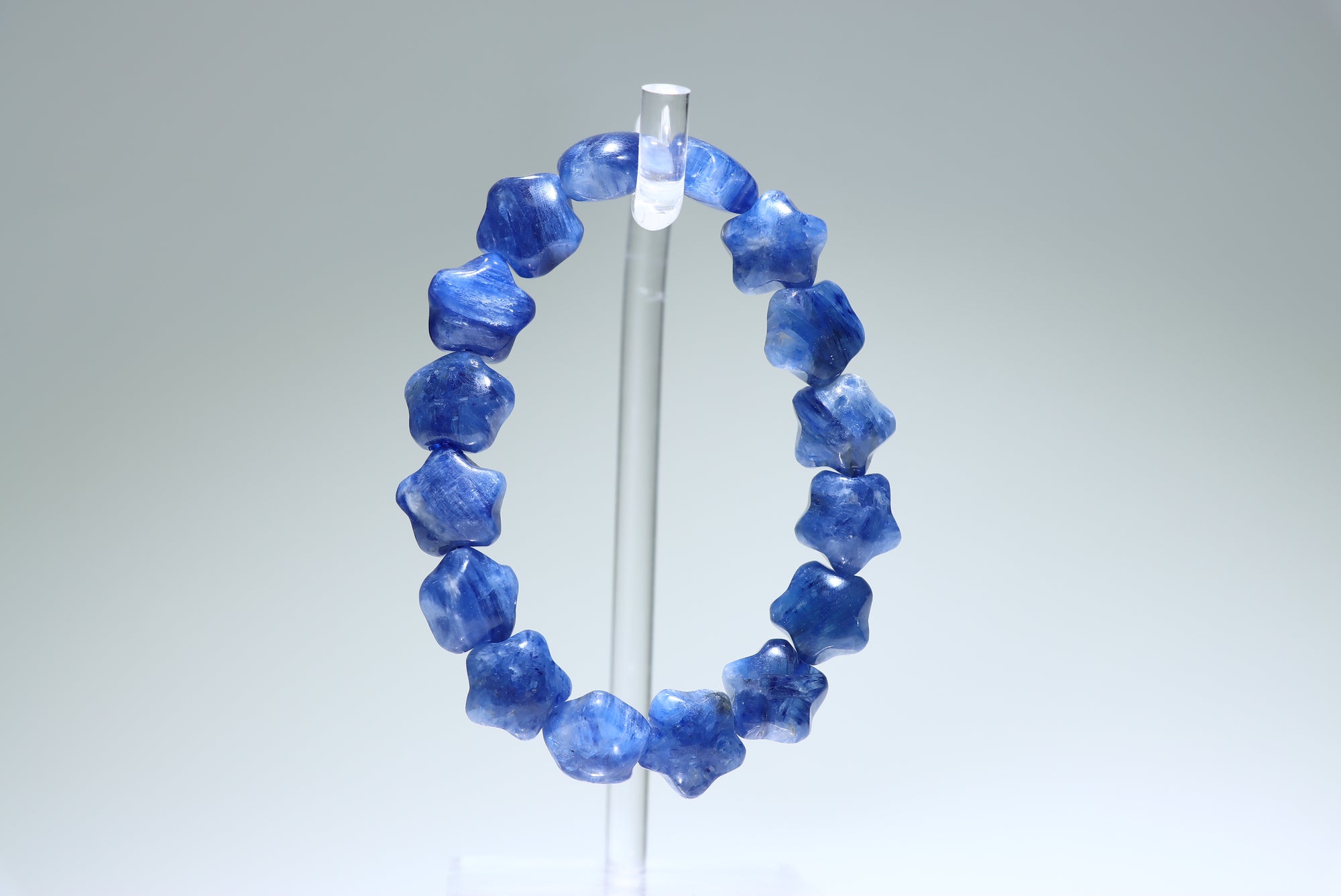 Kynite Crystal Bracelet