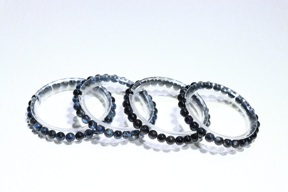 Devil aquamarine Crystal Bracelet