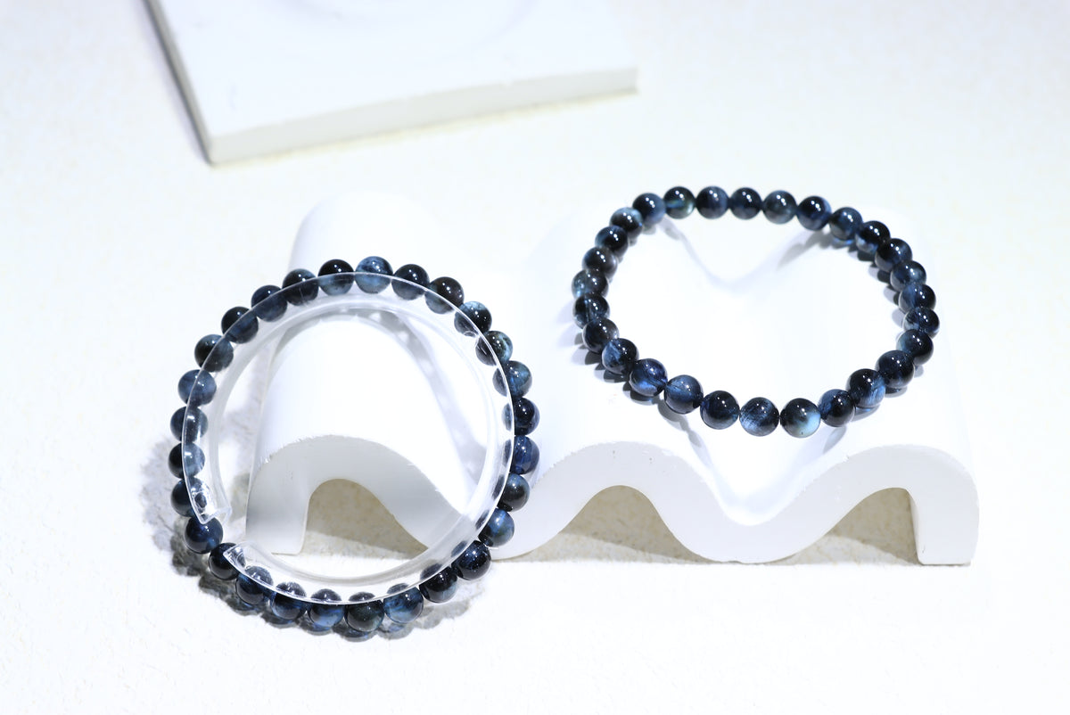 Devil aquamarine Crystal Bracelet