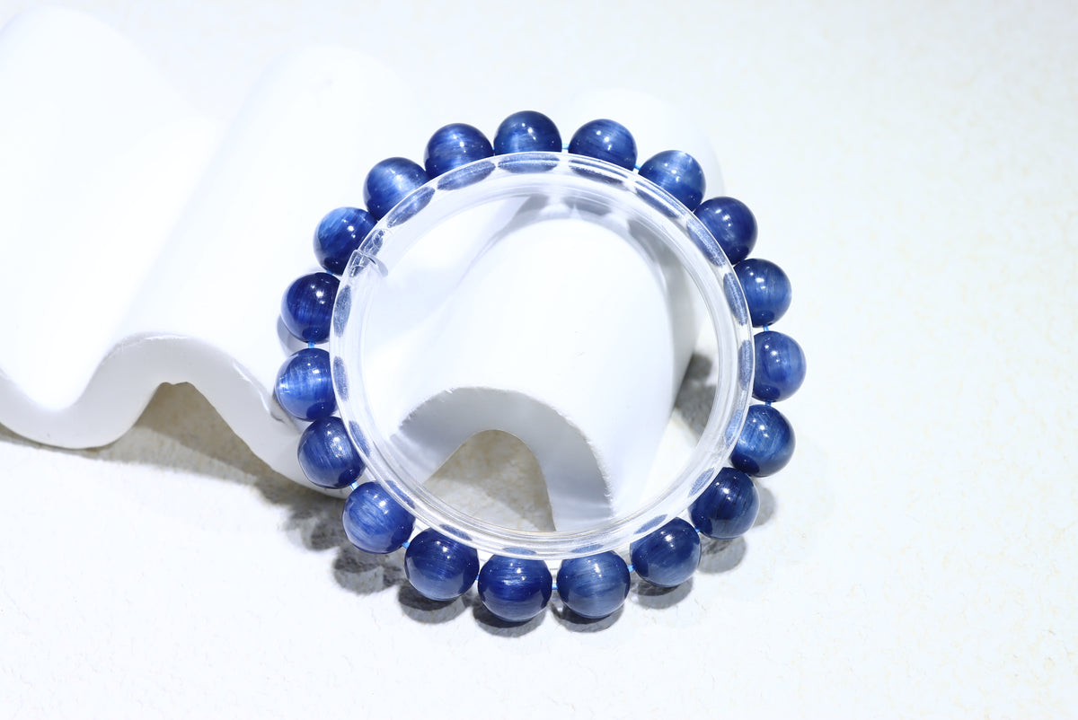 Kynite Crystal Bracelet